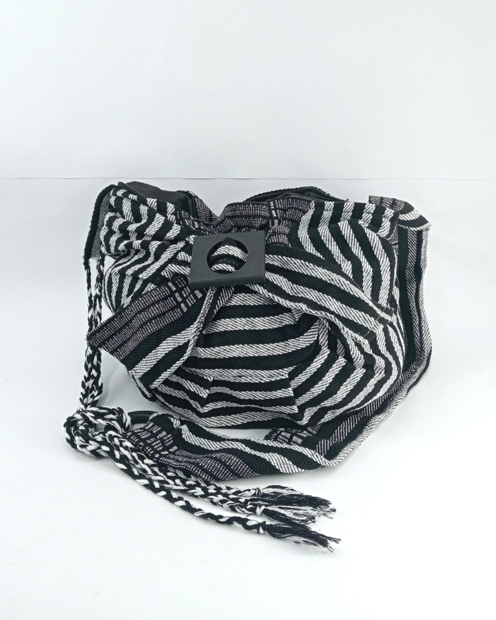 Bolso Fem Trenzas